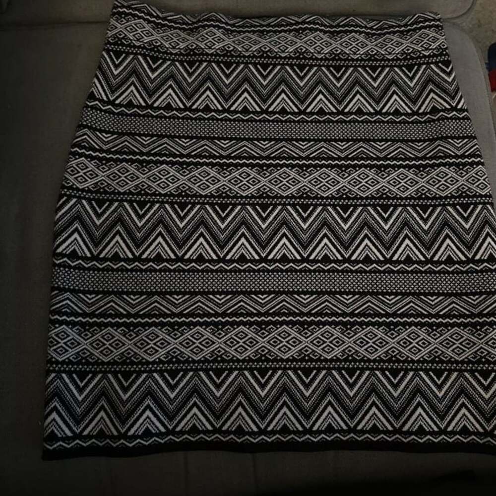 Krimson Klover Black Knit Chevron Wool Blend Skirt